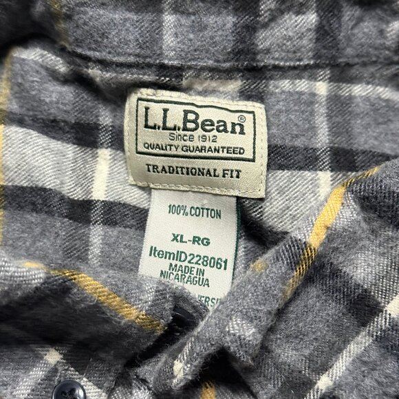 L.L. Bean Men's Scotch Plaid Flannel Shirt Traditional Fit - Grey/Yellow - Picture 3 of 5